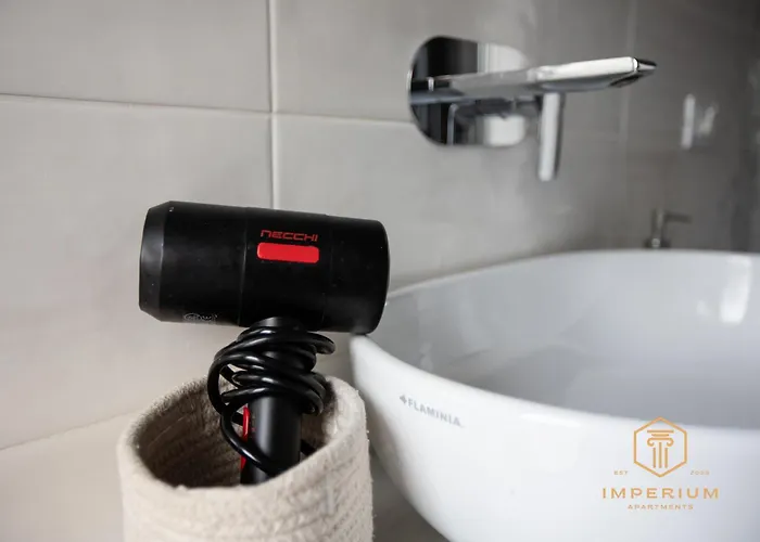 Nana - 200mt To Metro, Near Vatican, A-c, Pvt Bathrooms 4* Roma