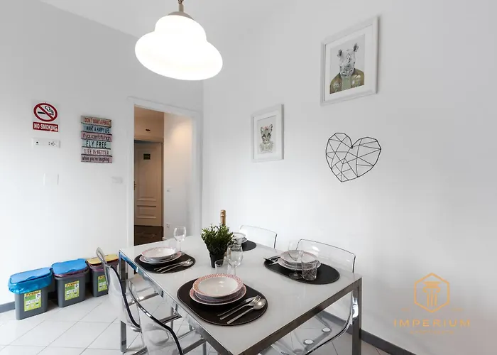 Casa de hóspedes Nana - 200mt To Metro, Near Vatican, A-c, Pvt Bathrooms 4*